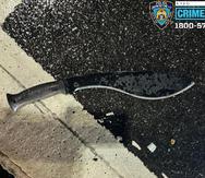 La imagen del machete utilizado para atacar a los oficiales fue divulgada por la Policía de Nueva York en su cuenta de Twitter.