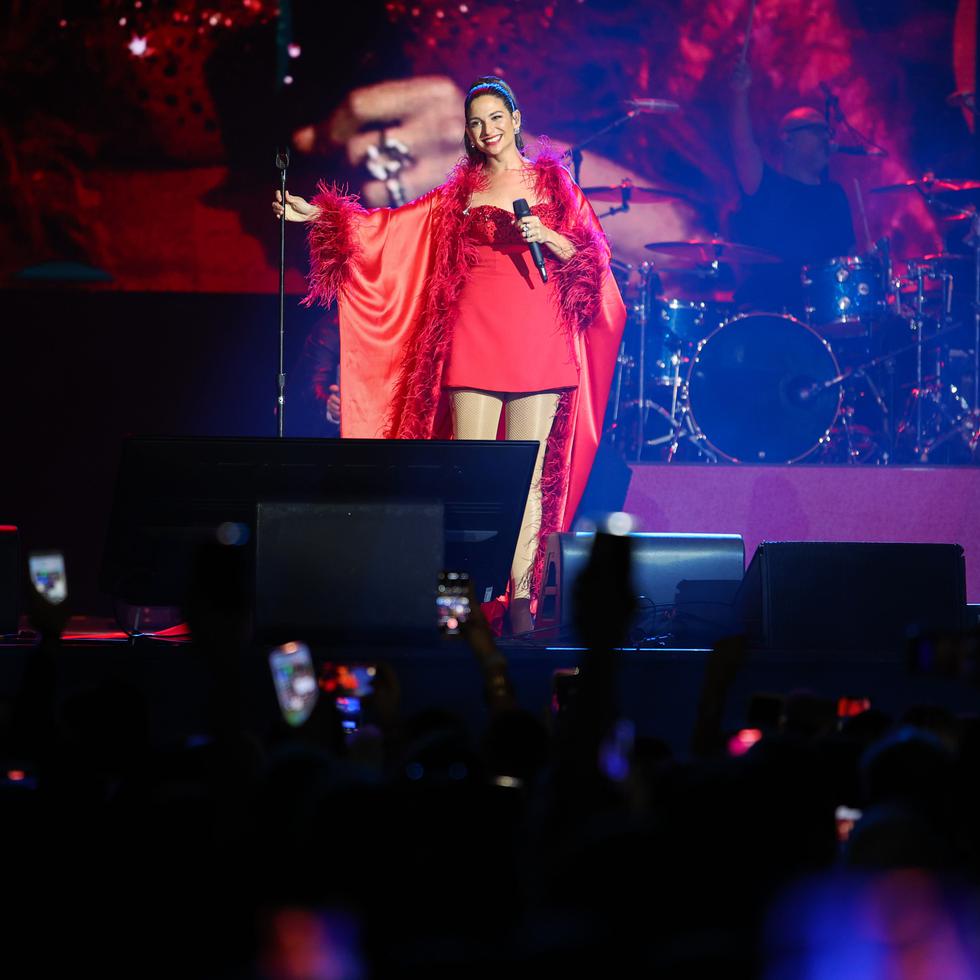 La cantante española Natalia Jiménez dio inicio a su celebración de dos décadas de música en el Coca-Cola Music Hall.