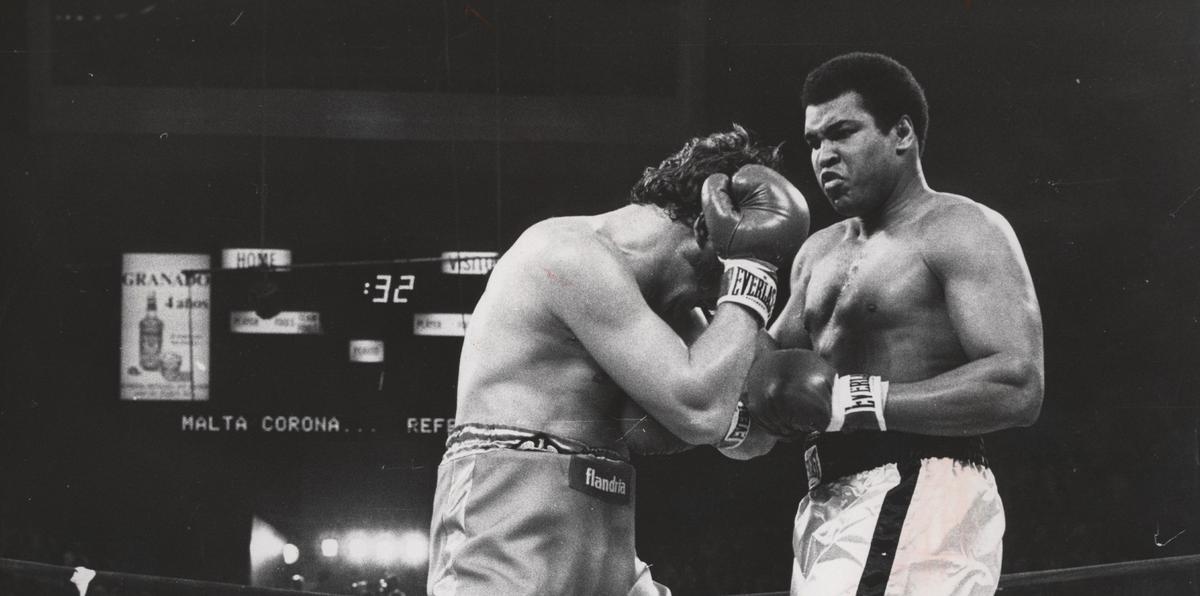 El campeón mundial de pesos pesados Muhammad Ali llenó el Clemente en 1976 con una pelea contra el belga Jean-Pierre Coopman.