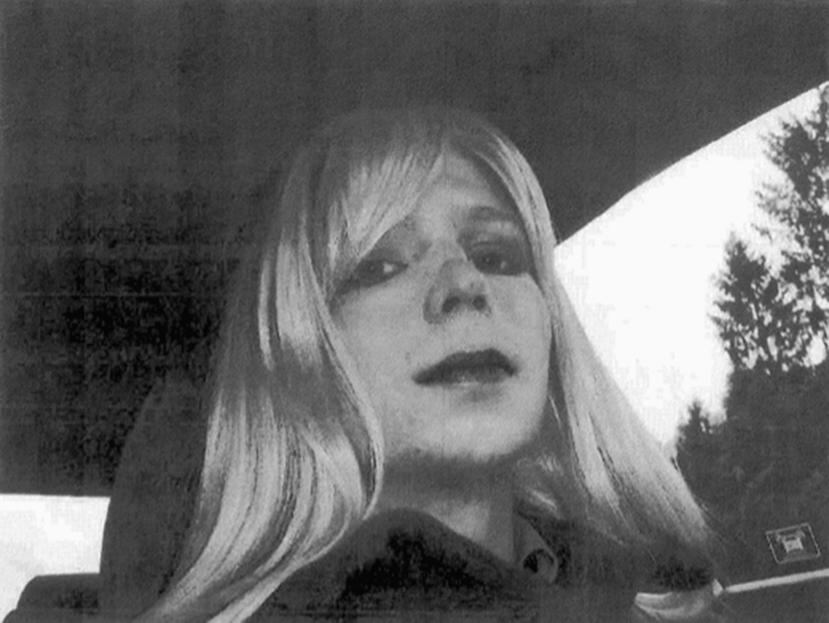 Manning había sido condenada a 35 años de prisión, pero Obama conmutó parte de su condena solo tres días antes de abandonar la Casa Blanca. (Archivo / AP)