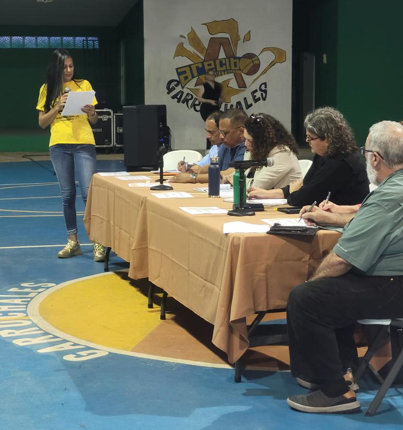 El diálogo con las comunidades de Arecibo se celebró el pasado martes.