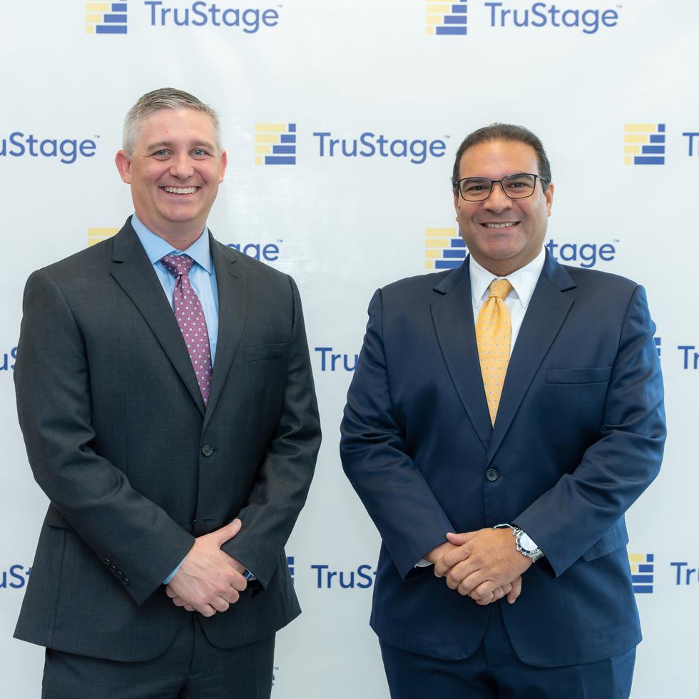 Steve Fasulo, vicepresidente de productos e internacional de TruStage y Rubén Bonilla, director Región Caribe Hispano de TruStage.