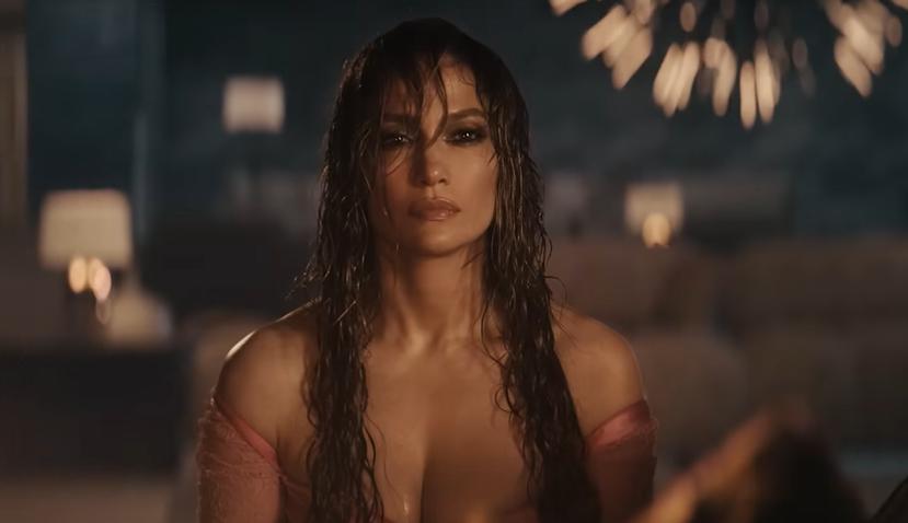 Jennifer López es la protagonista de la experiencia audiovisual "This Is Me...Now: A Love Story", que se estrena paralelo a su nuevo álbum, y que se podrá ver en Amazon Prime Video el 16 de febrero de 2024.