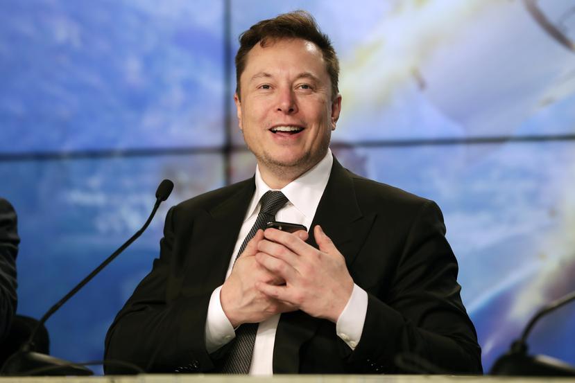 Musk, más conocido por ser el director general de Tesla, poseía 73.1 millones de acciones de Twitter en el recuento más reciente, del lunes.