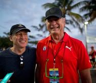 Sebastian Coe junto al legendario exatleta cubano y presidente de la Federación de Atletismo de ese país, Alberto Juantorena.
