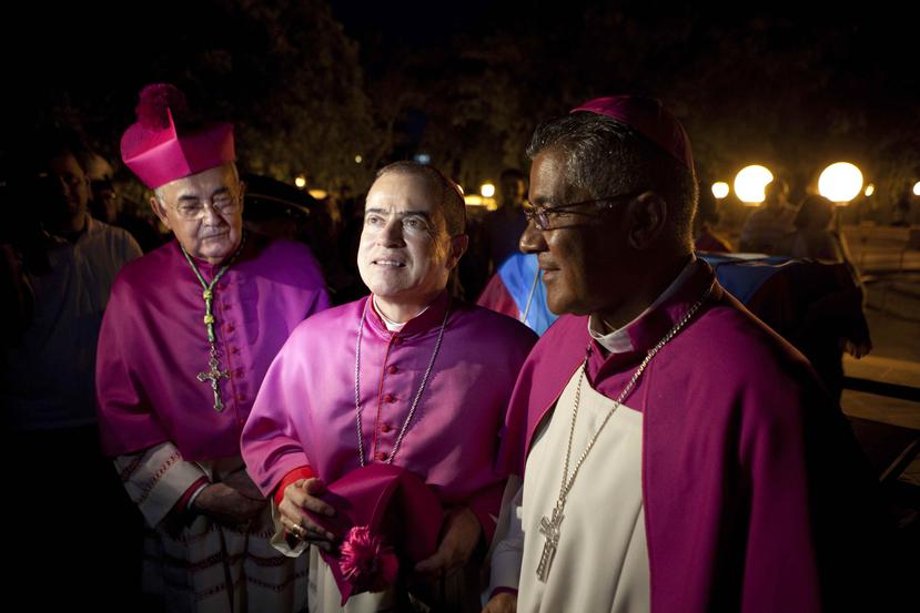 
En la foto los obispos Álvaro Corrada del Río, el monseñor Roberto González Nieves y Eusebio Ramos Morales. (GFR Media)
