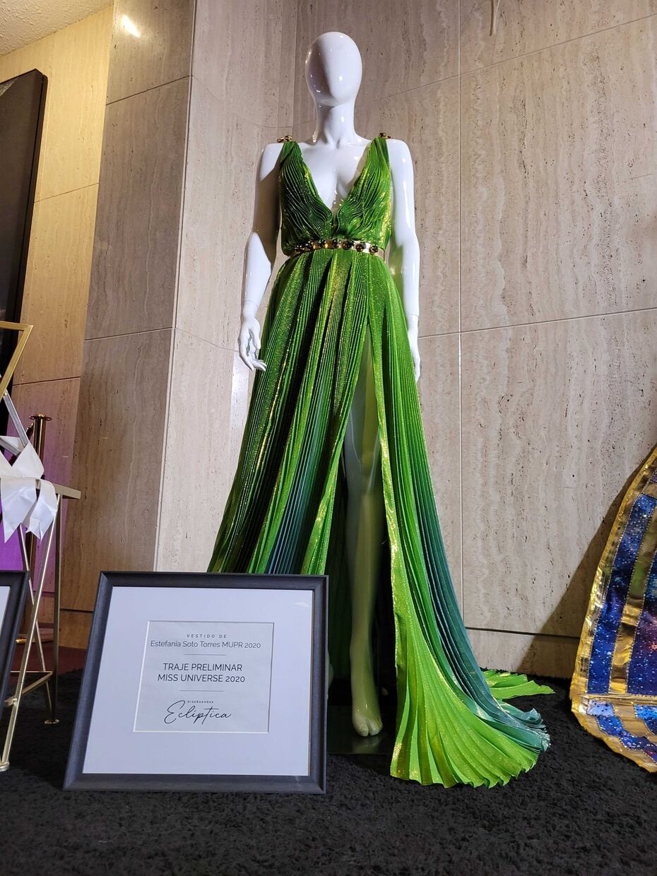 El traje que utilizó Estefanía Soto en la preliminar de Miss Universe y que fue diseñado por Eclíptica.