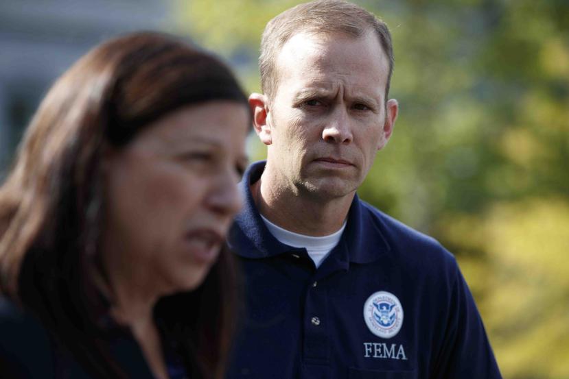 El administrador de la Agencia federal para el Manejo de Emergencias (FEMA), Brock Long, será uno de los funcionarios que declarará en la audiencia de mañana. (AP / Evan Vucci)