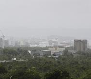 Desde el aspecto del Servicio Nacional de Meteorología, lo que se experimenta en Puerto Rico es otro evento de polvo del Sahara que trae condiciones secas y que limita la actividad de lluvia en la zona.
