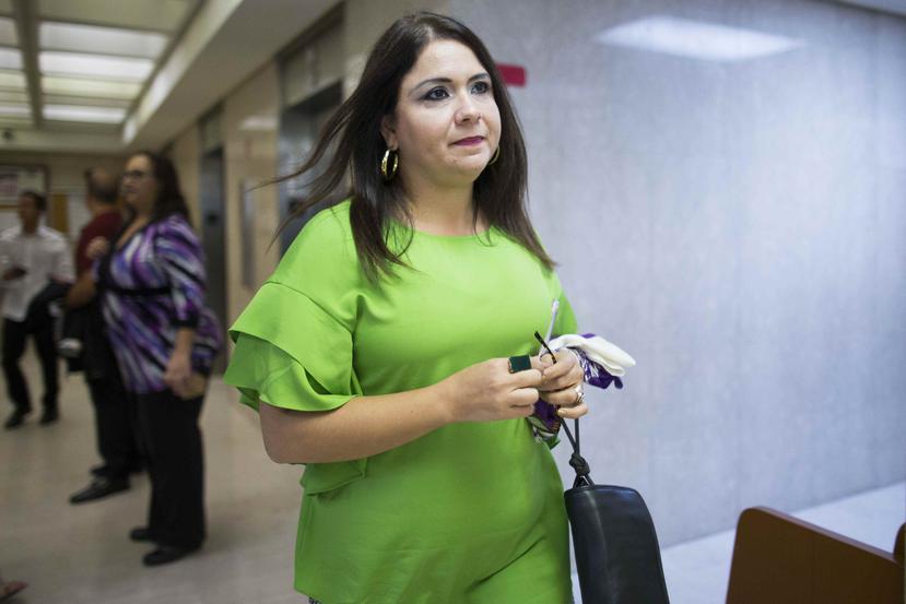 En la investigación del FEI se le imputa a Mari Tere González López ejercer presión para que confirmaran a Sally López como directora de la Administración de Derecho Laboral.