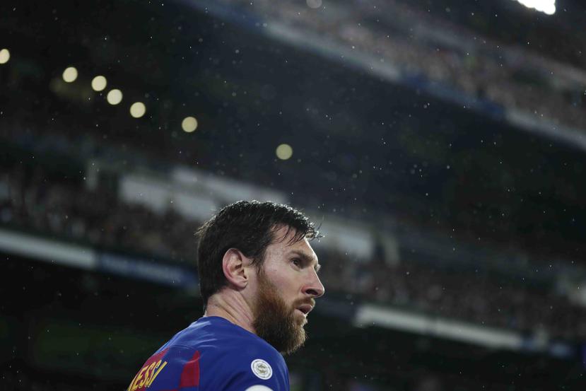 "Quiero hacerles llegar mi más profundo agradecimiento por la tarea que realizan", escribió Messi. (AP)