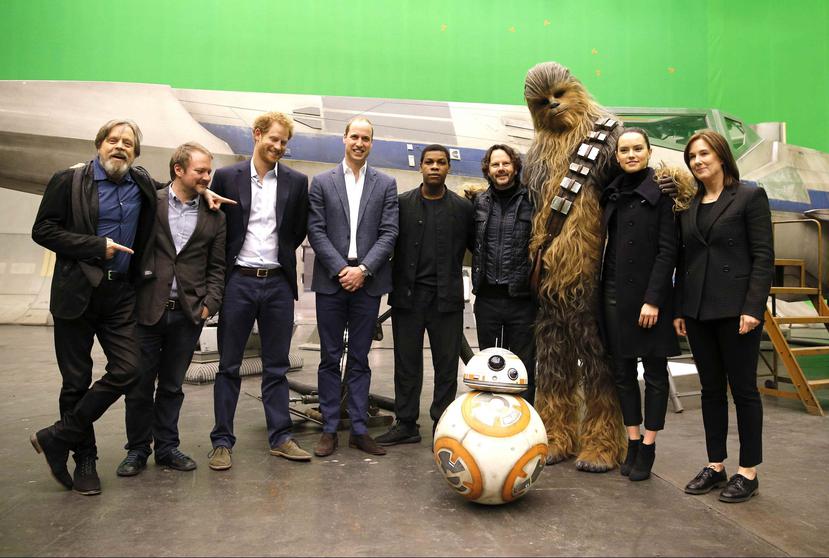 “Star Wars: Episode VIII” se filma en los estudios de Pinewood en Inglaterra y en locaciones en Irlanda. (EFE/Str)
