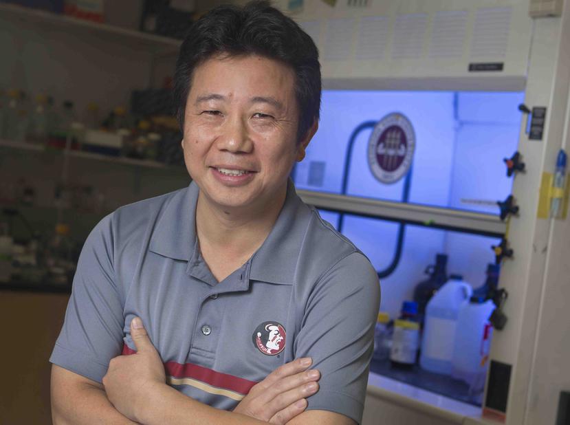 Hengli Tang, autor del estudio, dijo que las pruebas experimentales demostraron que una vez el virus llega al cerebro en desarrollo, puede infectar y dañar las células que son vitales para el ulterior desarrollo cerebral. (AP)
