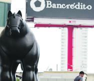 Una valla publicitaria en la zona de Hato Rey muesta la identidad corporativa de la entidad bancaria internacional Bancrédito.