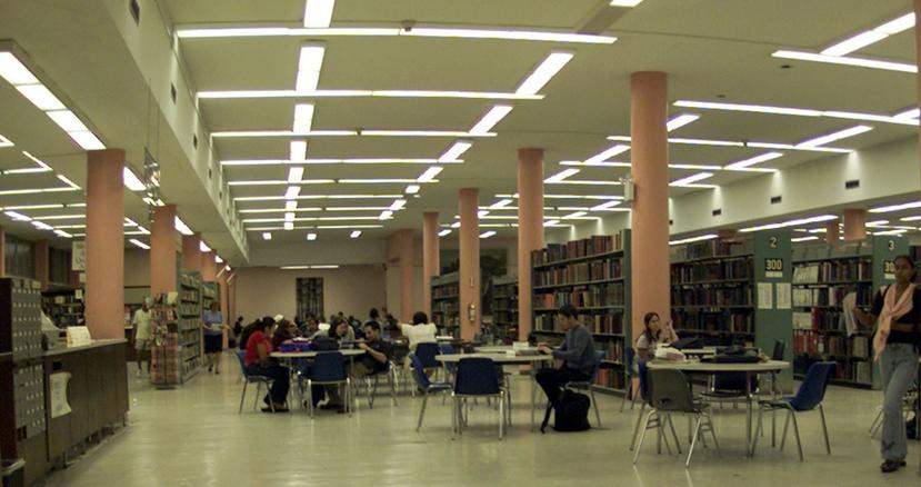 Vista de la biblioteca José M. Lázaro en la UPR de Río Piedras. (GFR Media)