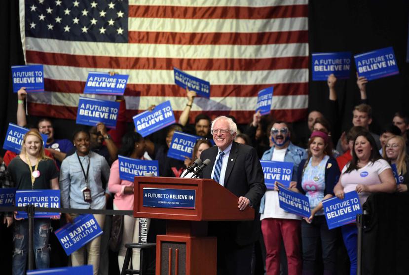 Bernie Sanders ganó la primaria del Partido Demócrata en Indiana ante Hillary Clinton, burlando las encuestas que lo daban como perdedor. (Jason Clark/Evansville Courier & Press via AP)
