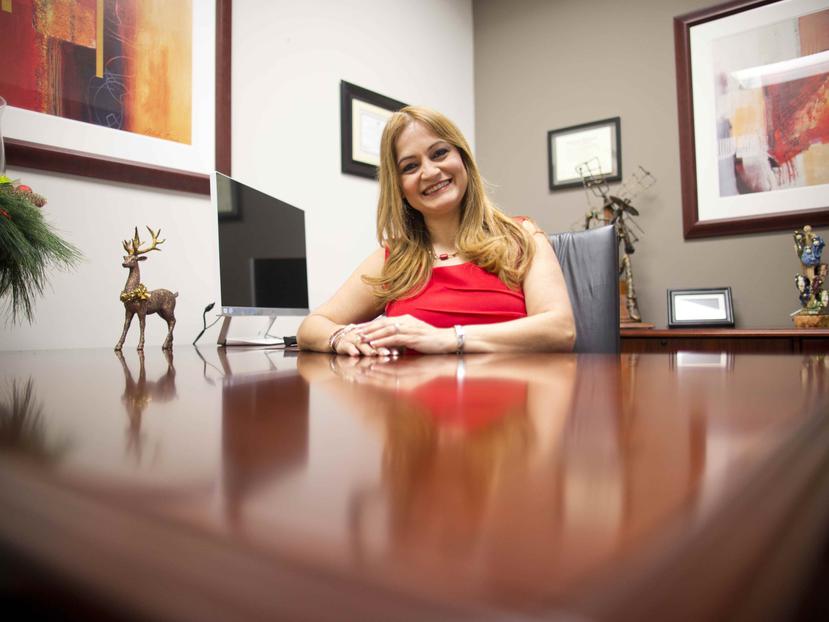 Gloribel Noriega, fundadora de e-tax en familia, inauguró una oficina en Osceola, Kissimmee.