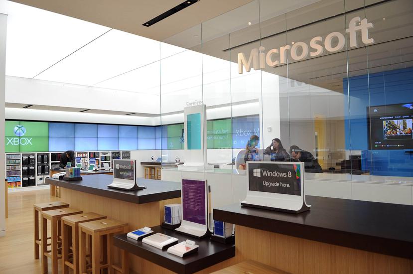La tienda Microsoft en Plaza Las Américas cuando abrió en el 2012. (GFR Media)