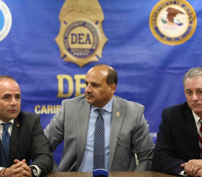 The Secretary of Public Security, Elmer Román; the head of the DEA on the Island, AJ Collazo, and the head of federal prosecutor Stephen Muldrow.