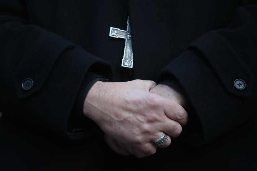 El exobispo Hubbard dirigió la diócesis en el Distrito Capital de Nueva York desde 1977 hasta 2014 y él mismo ha sido acusado de abuso sexual, lo cual ha negado.