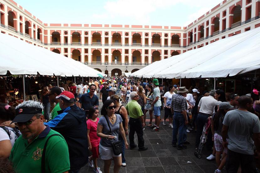 La Feria de Artesanía, organizada por el Instituto de Cultura Puertorriqueña, continúa en pie con la participación de cientos de artesanos de todo el país. (Archivo)