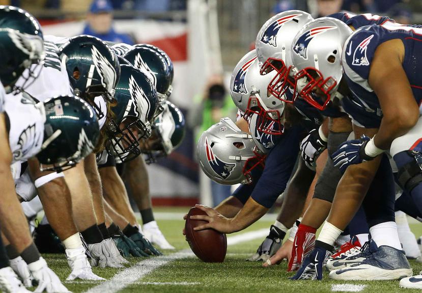Los Patriots de Nueva Inglaterra y los Eagles de Filadelfia se enfrentaron el año pasado en el Super Bowl. (AP)