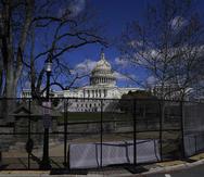 La Policía del Capitolio federal considera volver a colocar una verja en la periferia del Congreso.
