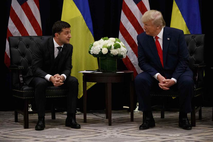 El presidente de Ucrania, Volodymyr Zelenskiy, y el presidente de Estados Unidos, Donald Trump. (AP)