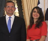 En la foto, el gobernador Pedro Pierluisi y las delegadas estadistas Elizabeth Torres y Melinda Romero