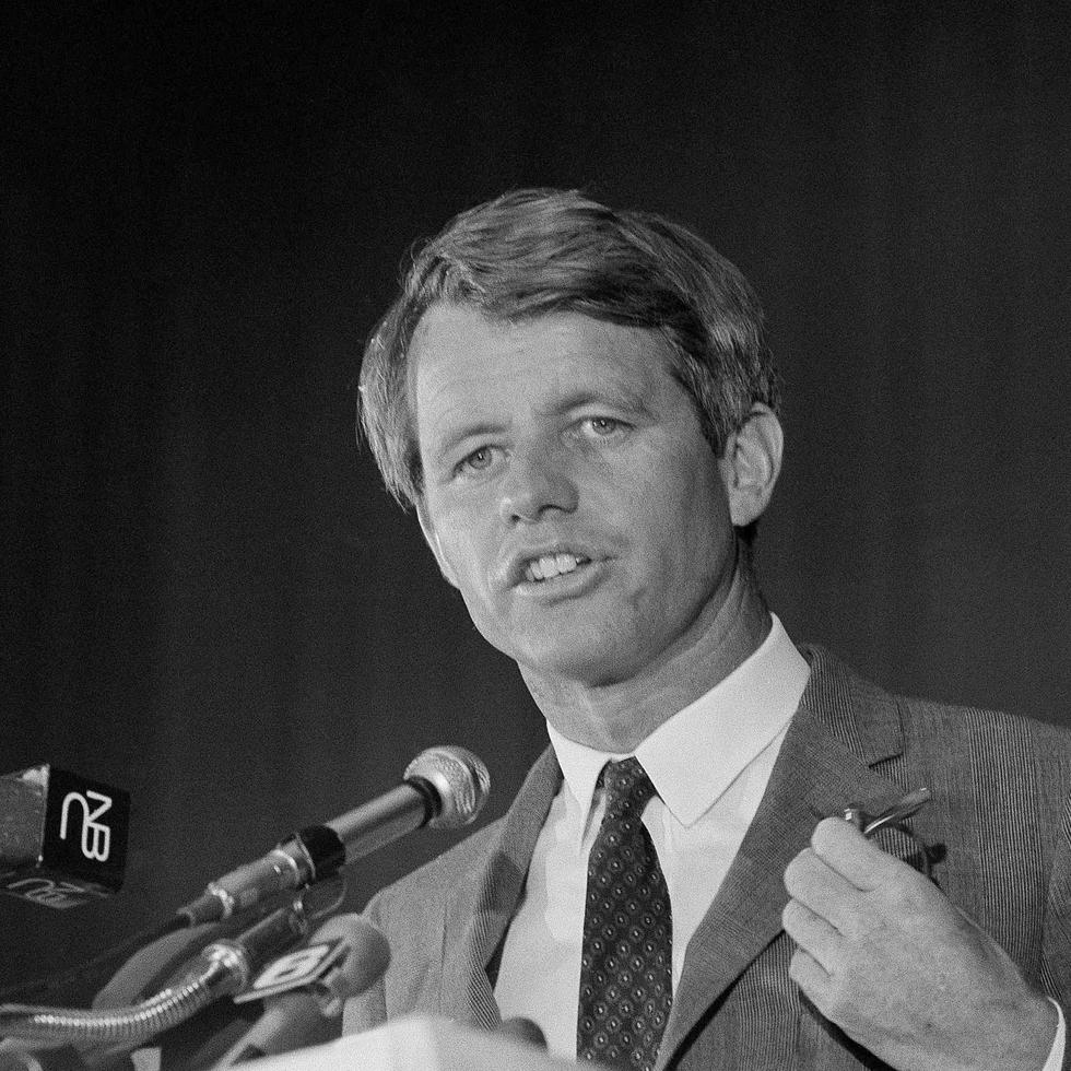 Robert Kennedy recibió un disparo el 5 de junio de 1968, justo después de que hubiera ganado las primarias del Partido Demócrata en California que le convertían en favorito para las presidenciales de ese mismo año, en las que se impuso el republicano Richard Nixon.