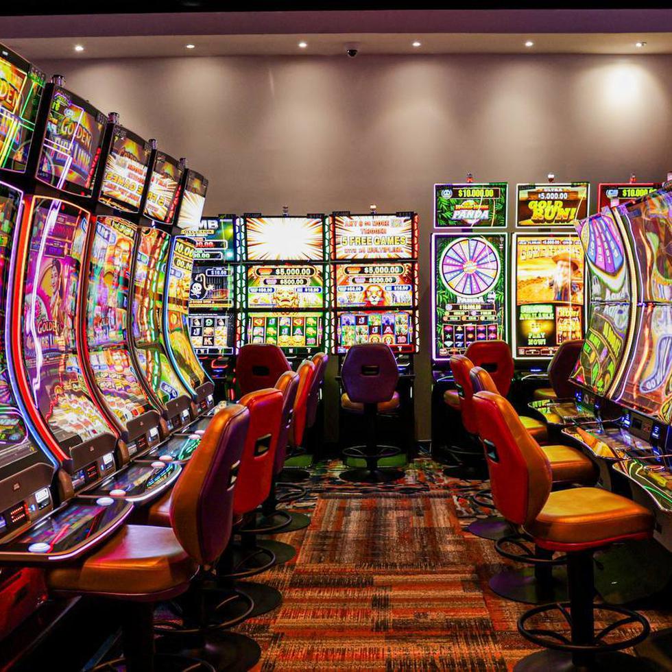 Ismael Vega, gerente general del Casino Metro, estim que las nuevas máquinas y mesas deben traer un aumento de 30% en las contribuciones que hacen a los diversos fondos a los que, por ley, llega una tajada de los juegos en los casinos.