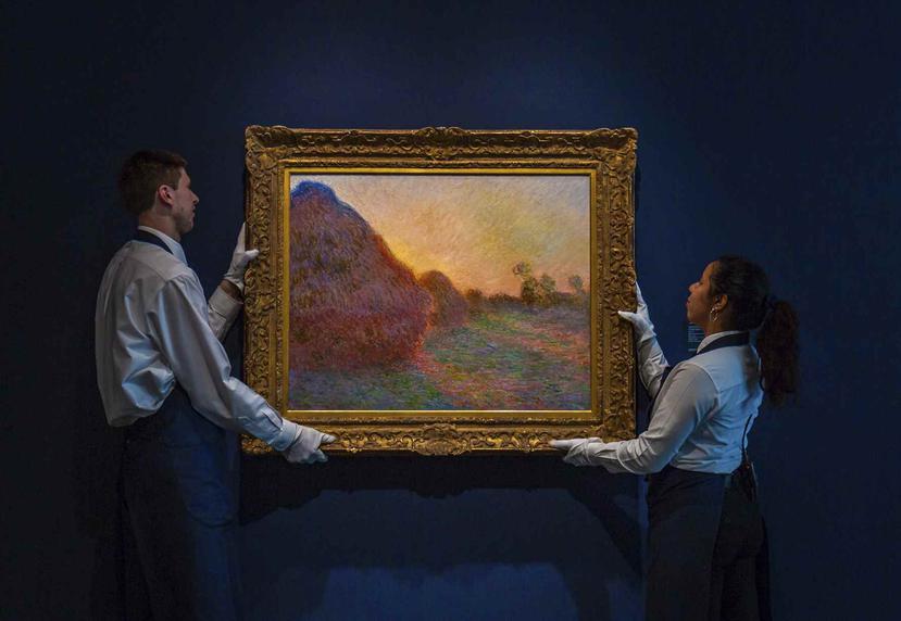 La foto sin fecha distribuida por la subastadora Sotheby's muestra el cuadro de Claude Monet titulado "Meules", que recaudó $110.7 millones en subasta el 14 de mayo.  (Cortesía Sotheby's vía AP)