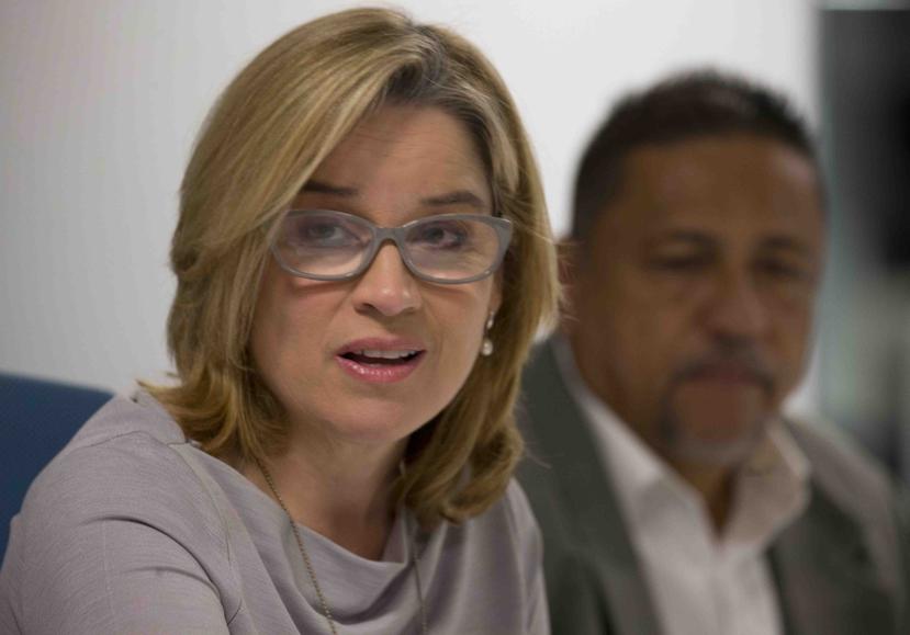 Carmen Yulín Cruz, alcaldesa de San Juan, no avala que el gobernador no tenga voz ni voto en la junta.