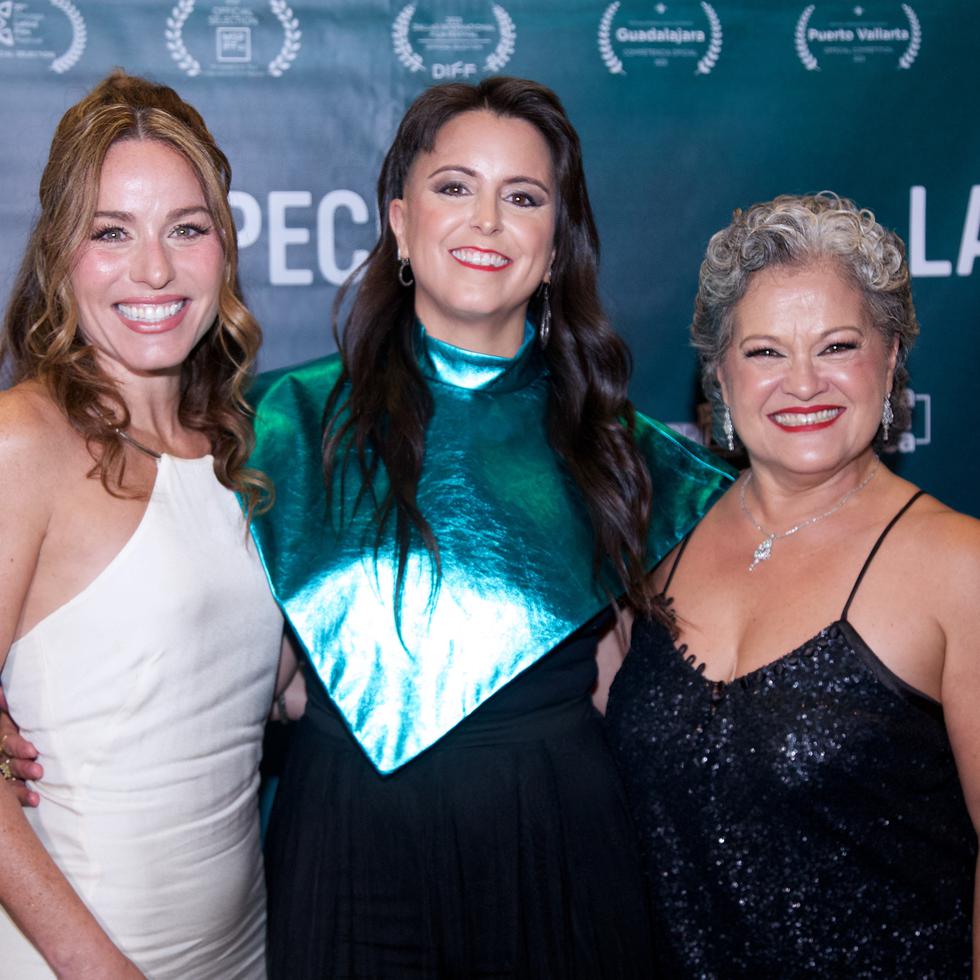 Isel Rodríguez, Glorimar Marrero, Magali Carrasquillo durante el estreno de la película en Puerto Rico. El trío se encuentra en España para formar parte de la gala de los Premios Goya.