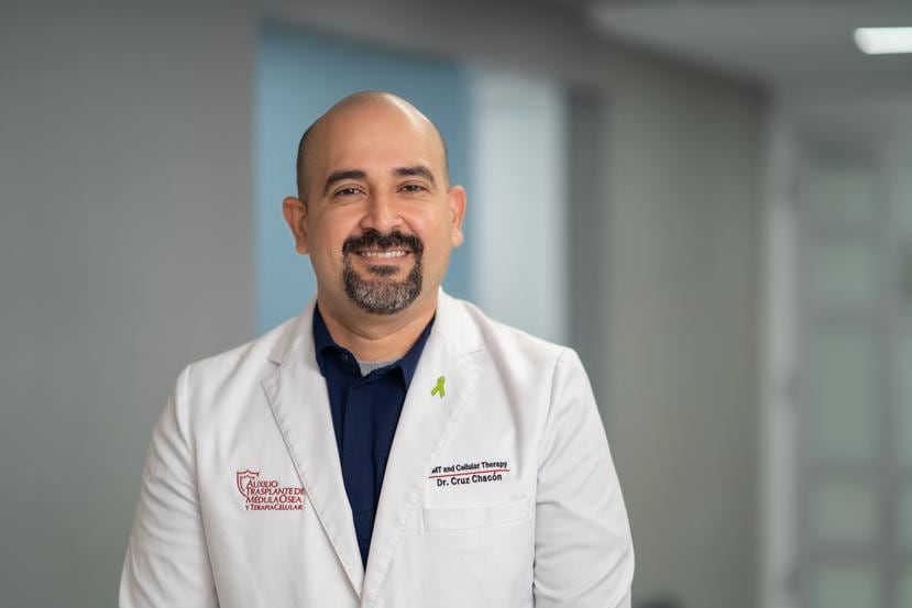 Doctor Alexis Cruz Chacón, hematólogo oncólogo con subespecialidad en trasplante de médula ósea para adultos
