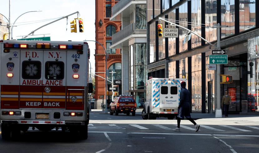 Ambulancias en Nueva York. (Agencia EFE)