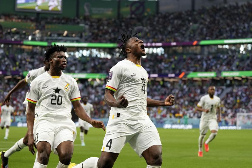 El ghanés Mohammed Salisu celebra tras anotar el primer gol del partido del Grupo H del Mundial entre Corea del Sur y Ghana, en el estadio Education City.