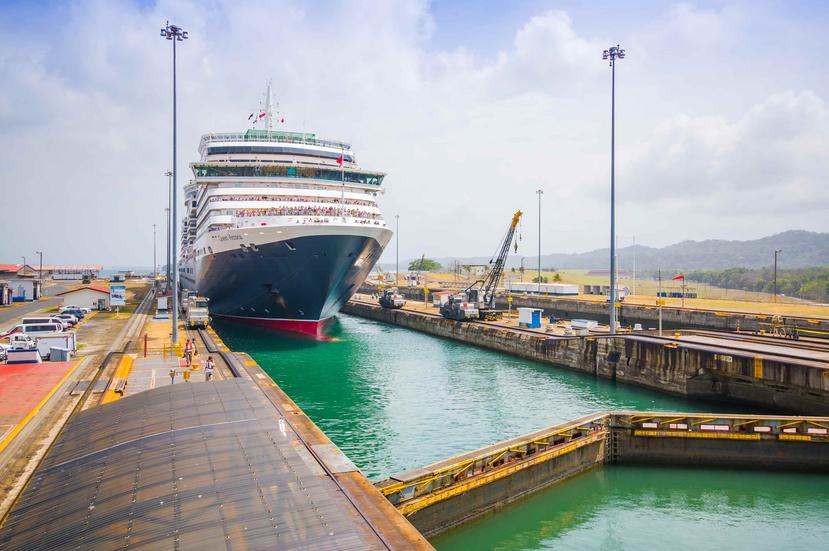 El interés por conocer el Canal de Panamá, una maravilla de la ingeniería naval y sus novedades, no decae.
