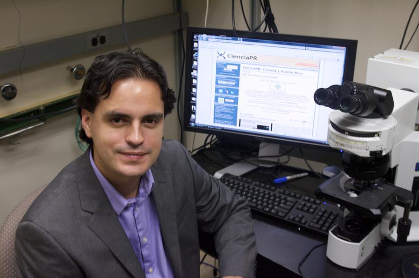 Daniel Colón Ramos, natural de Barranquitas y criado en San Juan, es profesor de neurociencia y biología celular en la Escuela de Medicina de la Universidad de Yale.