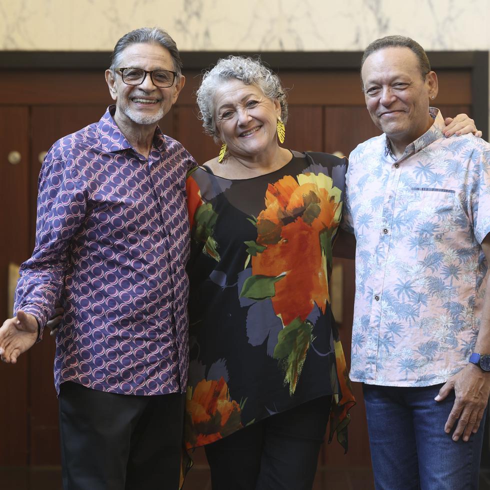 Silverio Pérez, Jossy Latorre y Nano Cabrera, integrantes de Haciendo Punto en Otro Son quienes celebran 50 años con concierto en el Centro de Bellas Artes.