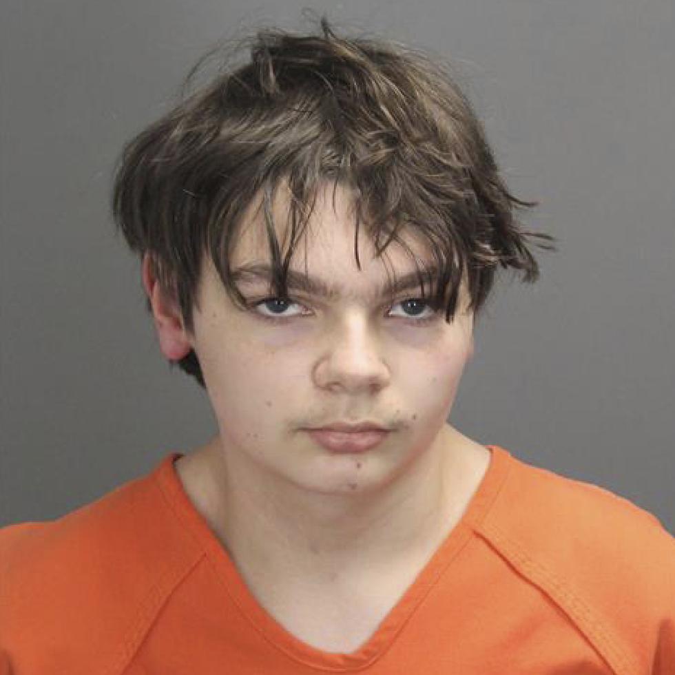Ethan Crumbley, de 15 años, fue acusado de un tiroteo que mató a cuatro estudiantes en la Escuela Secundaria de Oxford.