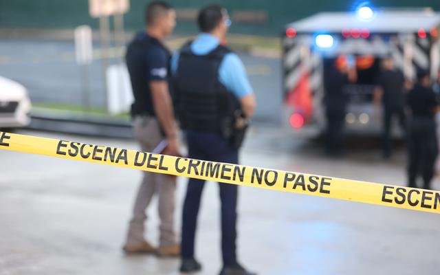 Reportan un doble asesinato en residencial público de Manatí