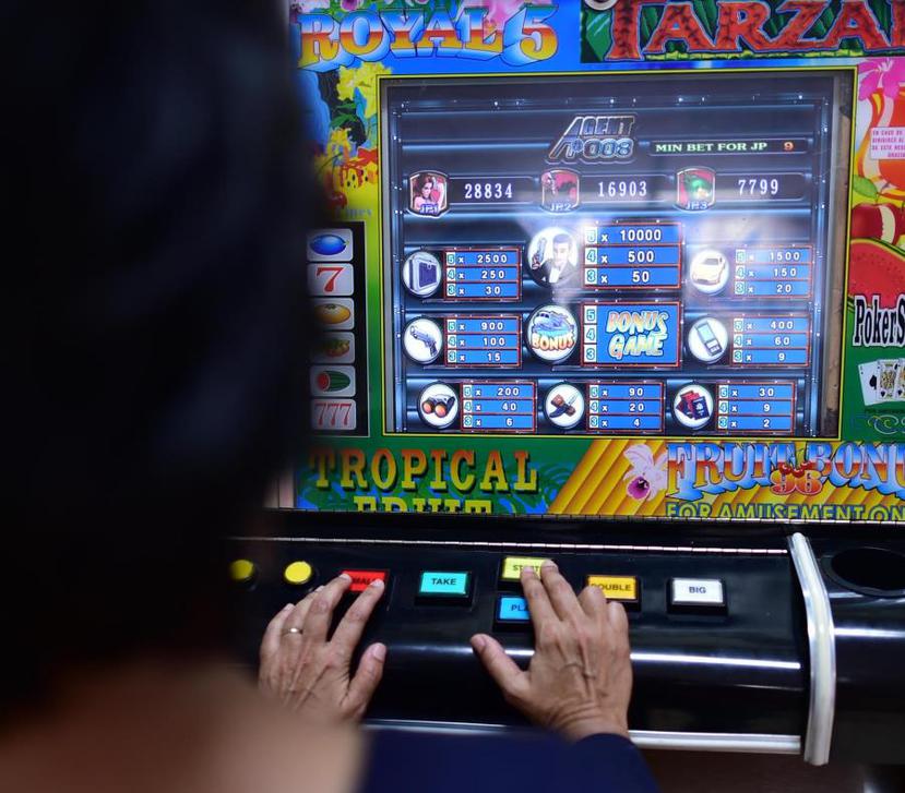 The measure includes the legalization of 45,000 slot machines over the next three years. (GFR Media)