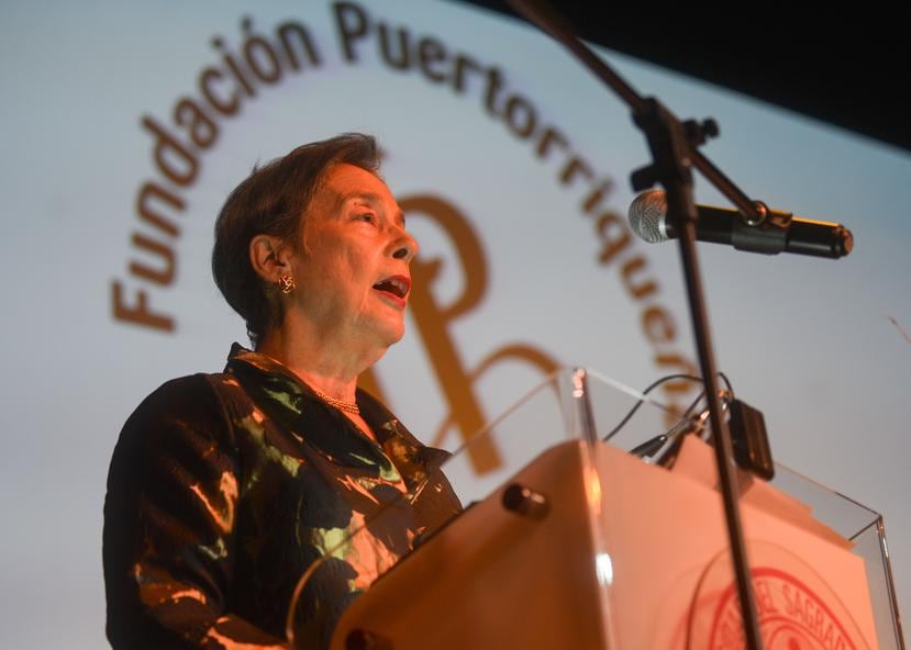 En el seminario, la doctora Carmen Dolores Hernández examinará los principales escritores y movimientos literarios puertorriqueños de los Estados Unidos en el siglo XX y la atención crítica que han recibido tanto en la isla como en el extranjero.