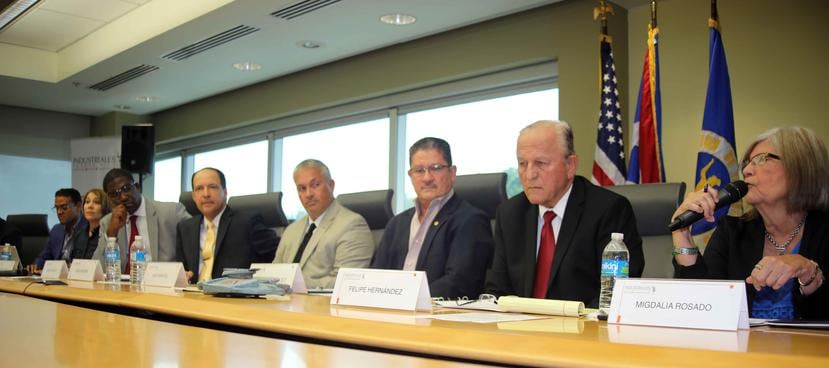 Reunión de la Asociación de Industriales. Al centro, su presidente Carlos Rodríguez. (GFR Media)