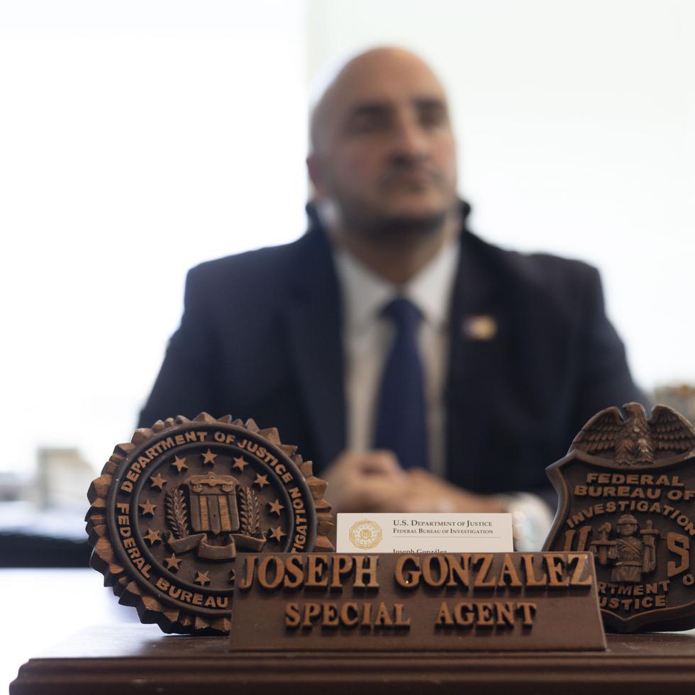 Joseph González, director del FBI en Puerto Rico, explicó que las investigaciones por corrupción en año electoral requieren "permisos especiales" de parte de superiores, como parte de la precaución para evitar influenciar elecciones.
