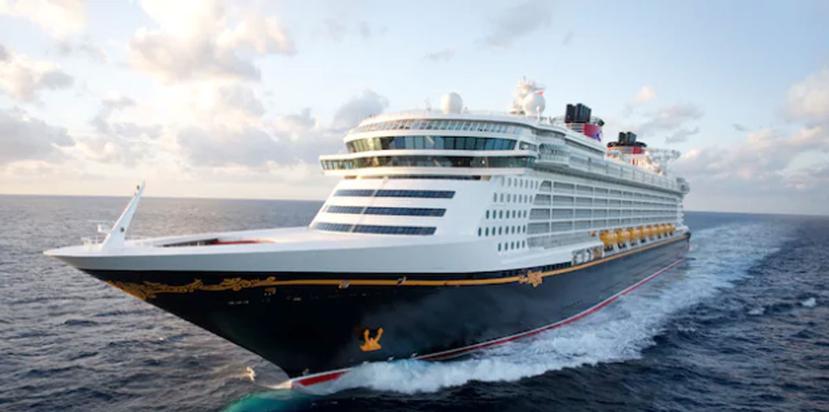 Disney Dream tuvo que cancelar su ruta por el paso del huracán Dorian. (Imagen de Disney Cruise Line)