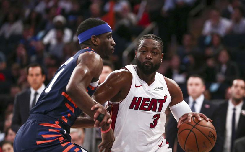 El Heat busca extender la estadía de Dwyane Wade en la NBA con el pase a la postemporada. (AP)