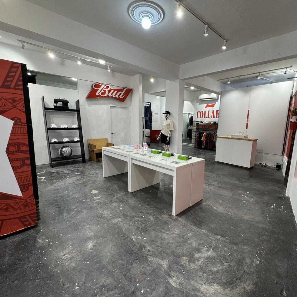 Budweiser Puerto Rico abrió la iniciativa BudX Locals, localizado en el SIXNE Concept Store, en la #1752 de la calle Loíza, que dio comienzo el viernes, 10 de noviembre de 2023.