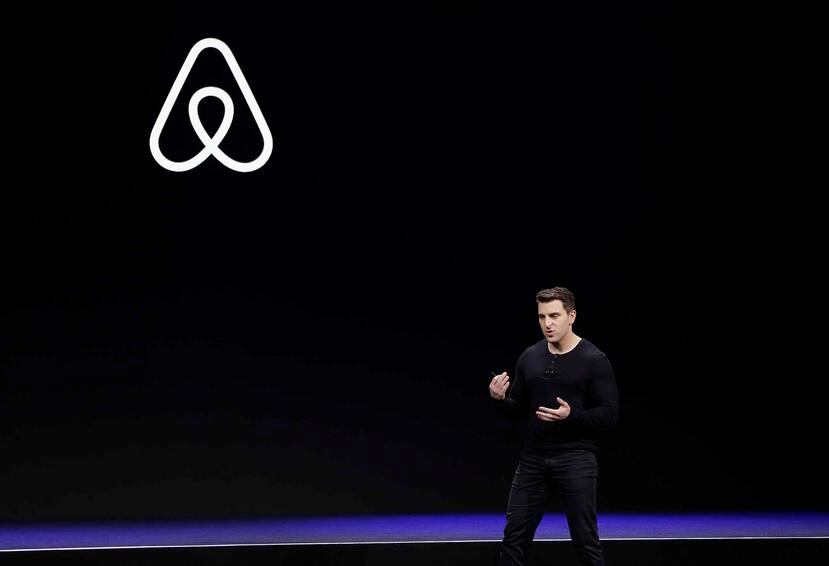 El cofundador y director general de Airbnb, Brian Chesky, durante un evento en San Francisco. (AP/Eric Risberg)